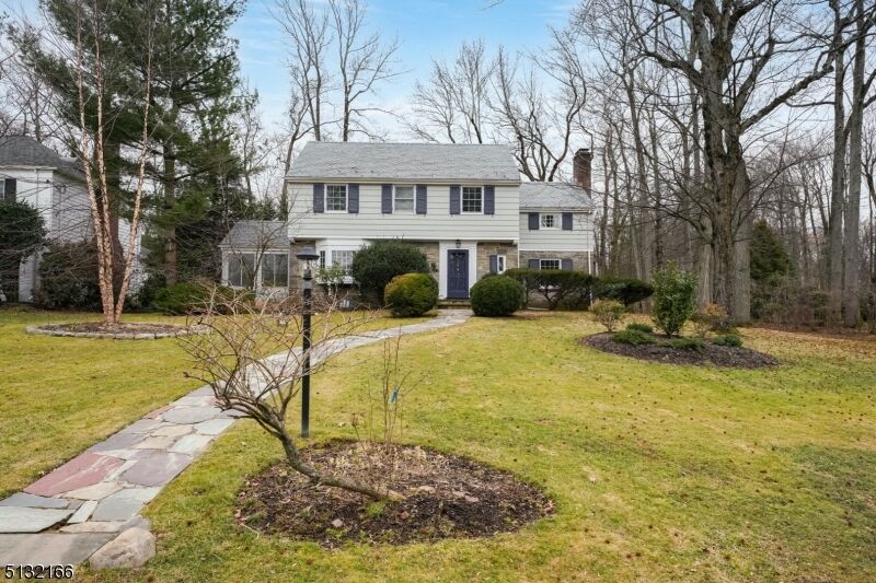 Property Photo:  9 Mountainview Dr  NJ 07092 