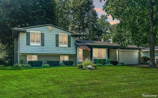 Property Photo:  4348 Bristolwood Drive  MI 48507 