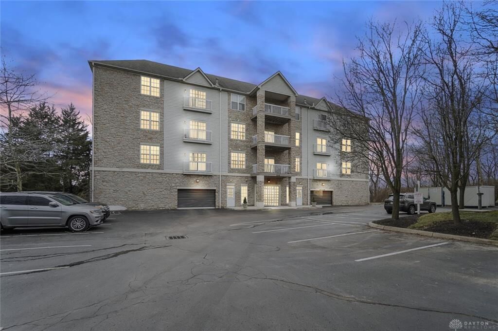 Property Photo: 2245 Riverside Drive 408 OH 43221