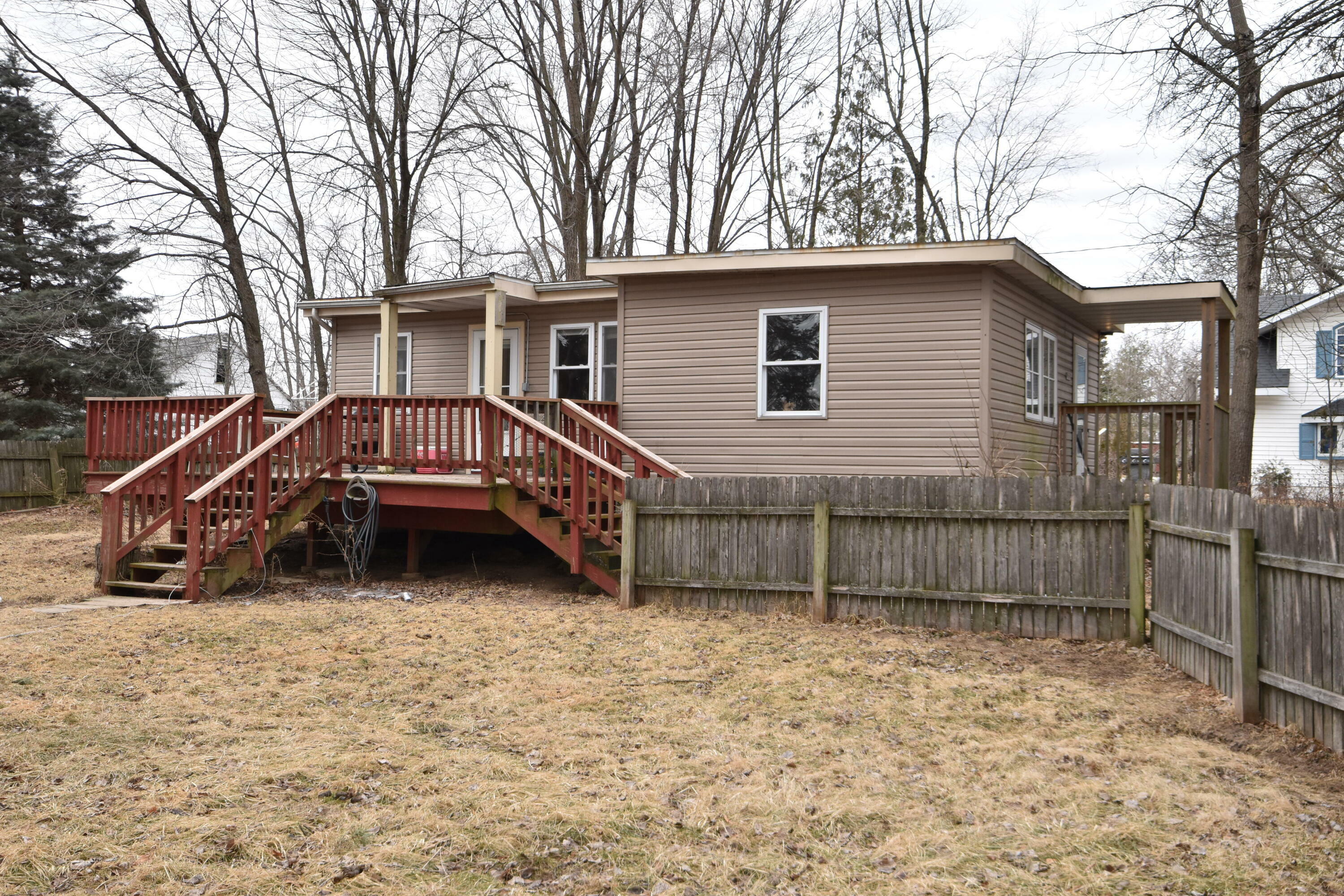 Property Photo:  W861 Juneau Rd  WI 53128 