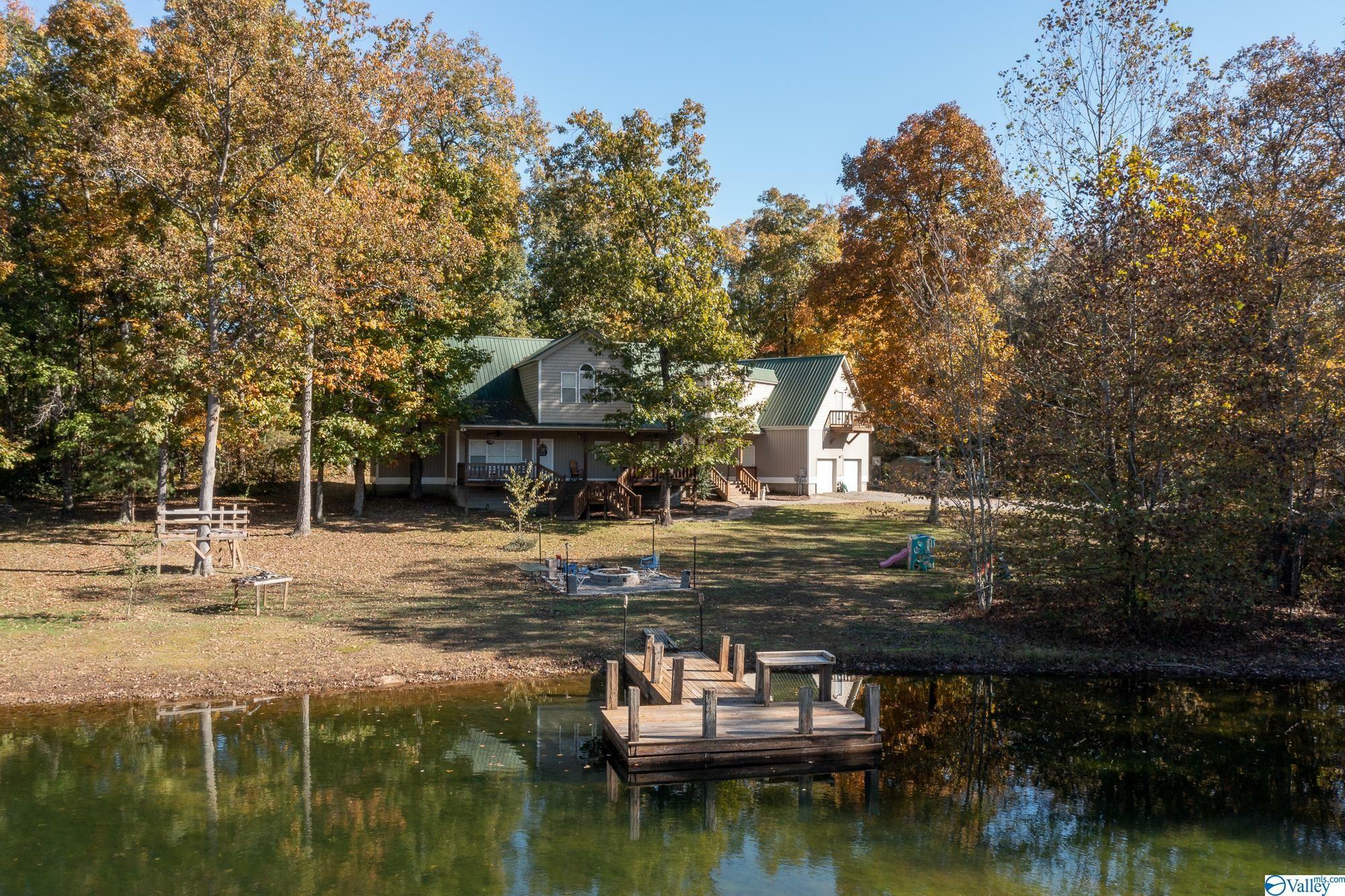 Property Photo: 384 County Road 806 AL 35966
