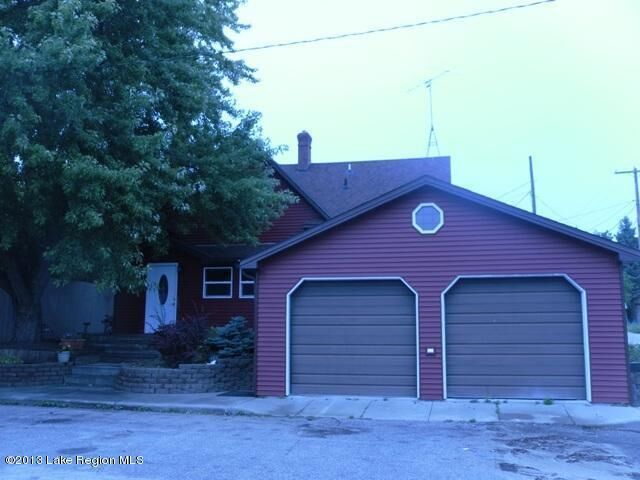 Property Photo:  103 E Highland Avenue  MN 56586 