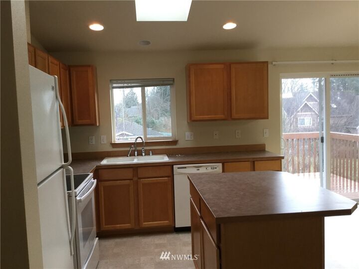 Property Photo:  7800 32nd Street NE  WA 98275 