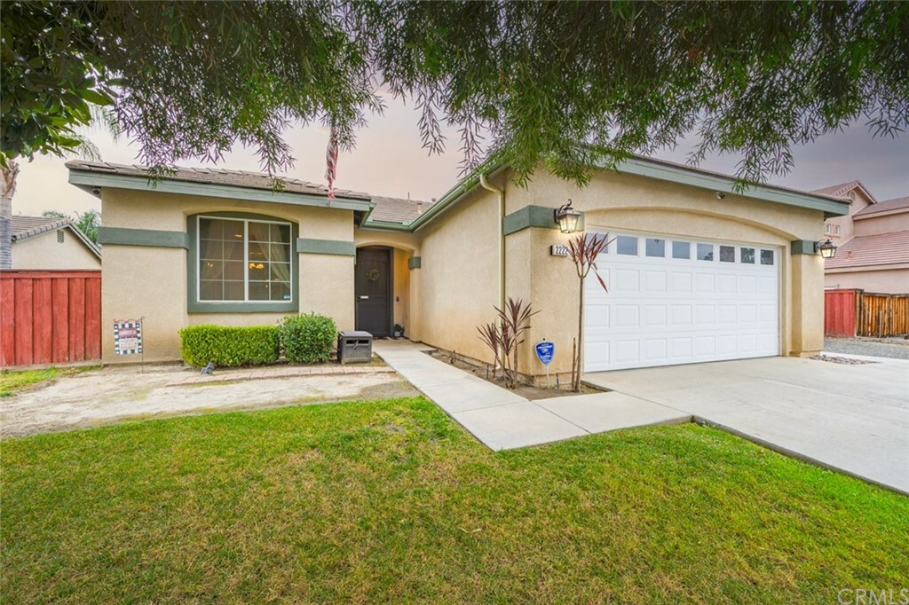 Property Photo:  2222 Versailles Street  CA 92583 