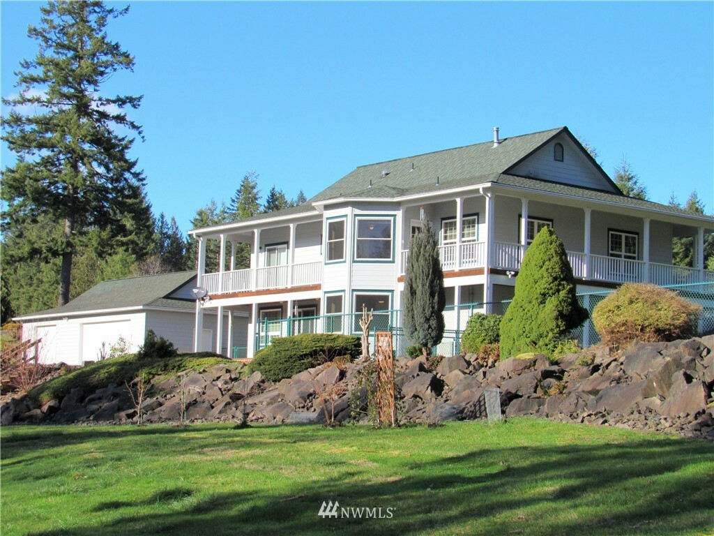 Property Photo:  178 Kerr Road  WA 98645 