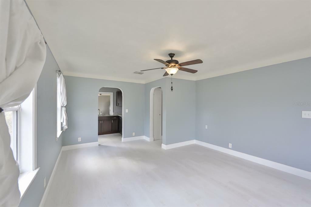 Property Photo:  2554 16th Avenue N  FL 33713 