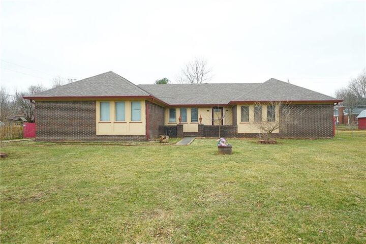 6858 Mimosa Lane  Indianapolis IN 46259 photo