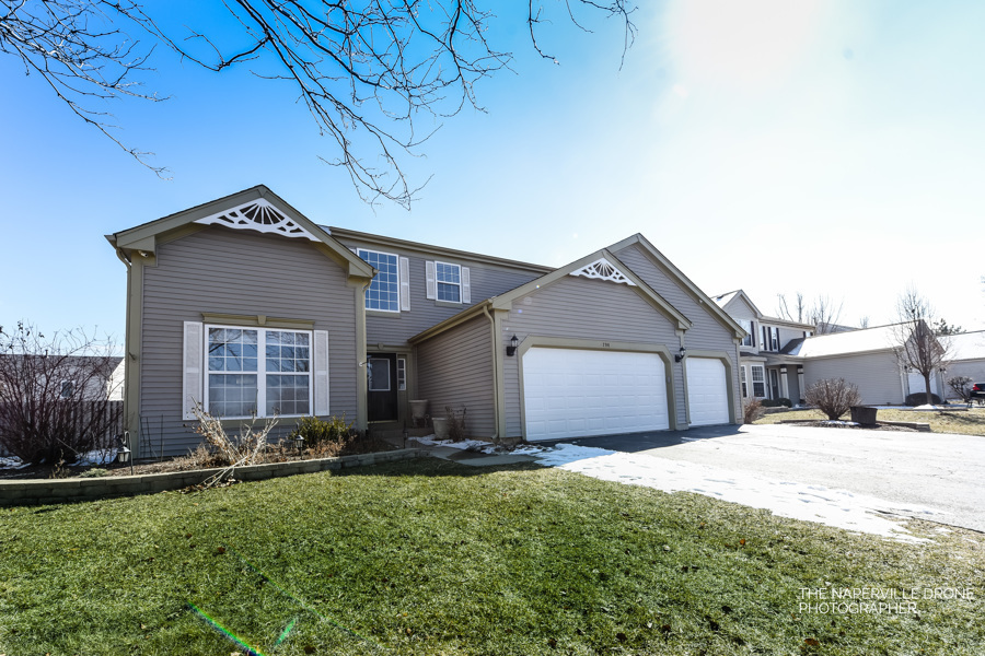 Property Photo:  798 Summerhill Drive  IL 60506 