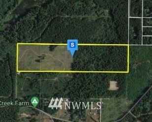 Property Photo:  1703 E Spencer Lake Road  WA 98584 