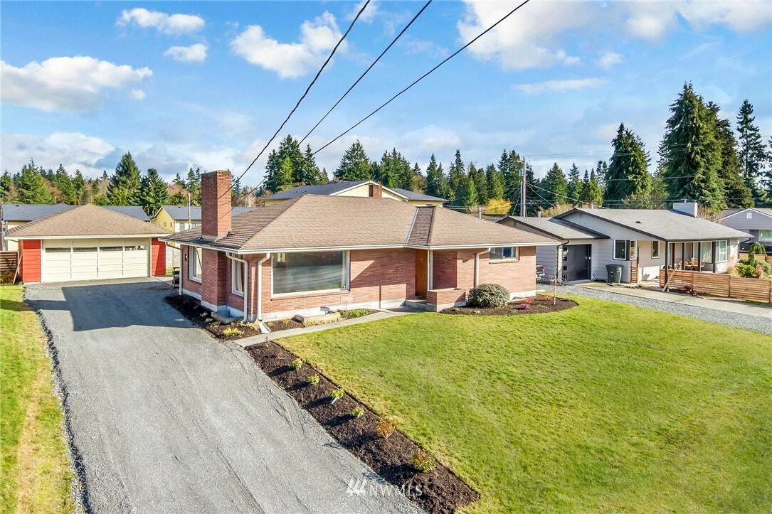 Property Photo:  5125 Seahurst Avenue  WA 98203 