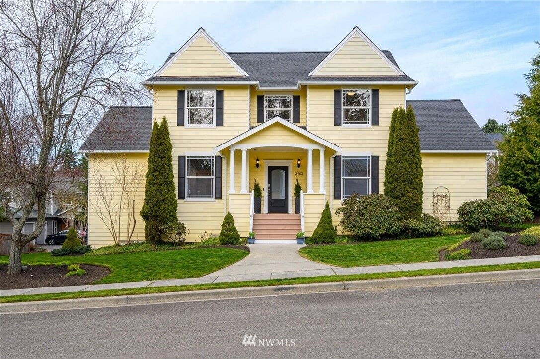 Property Photo:  2402 42nd Place  WA 98221 