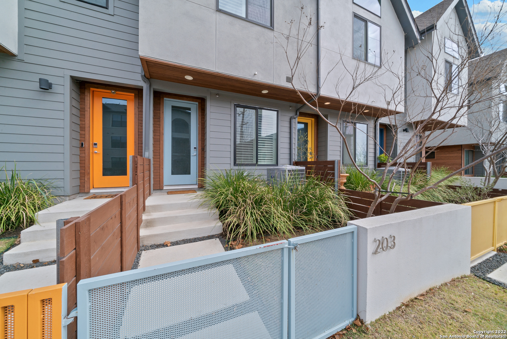 Property Photo: 102 Tendick 203 TX 78209