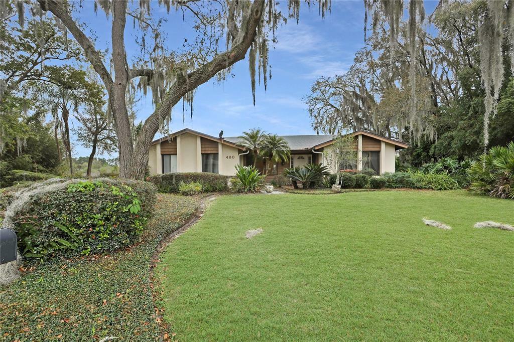 Property Photo: 480 Preston Road FL 32750