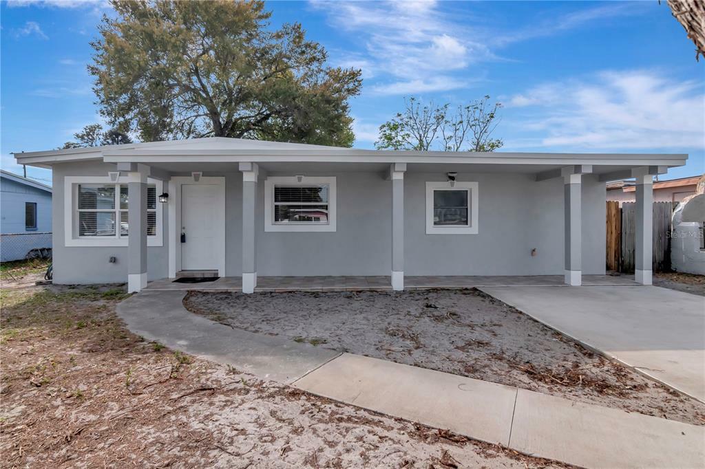 Property Photo:  6204 N Cameron Avenue  FL 33614 