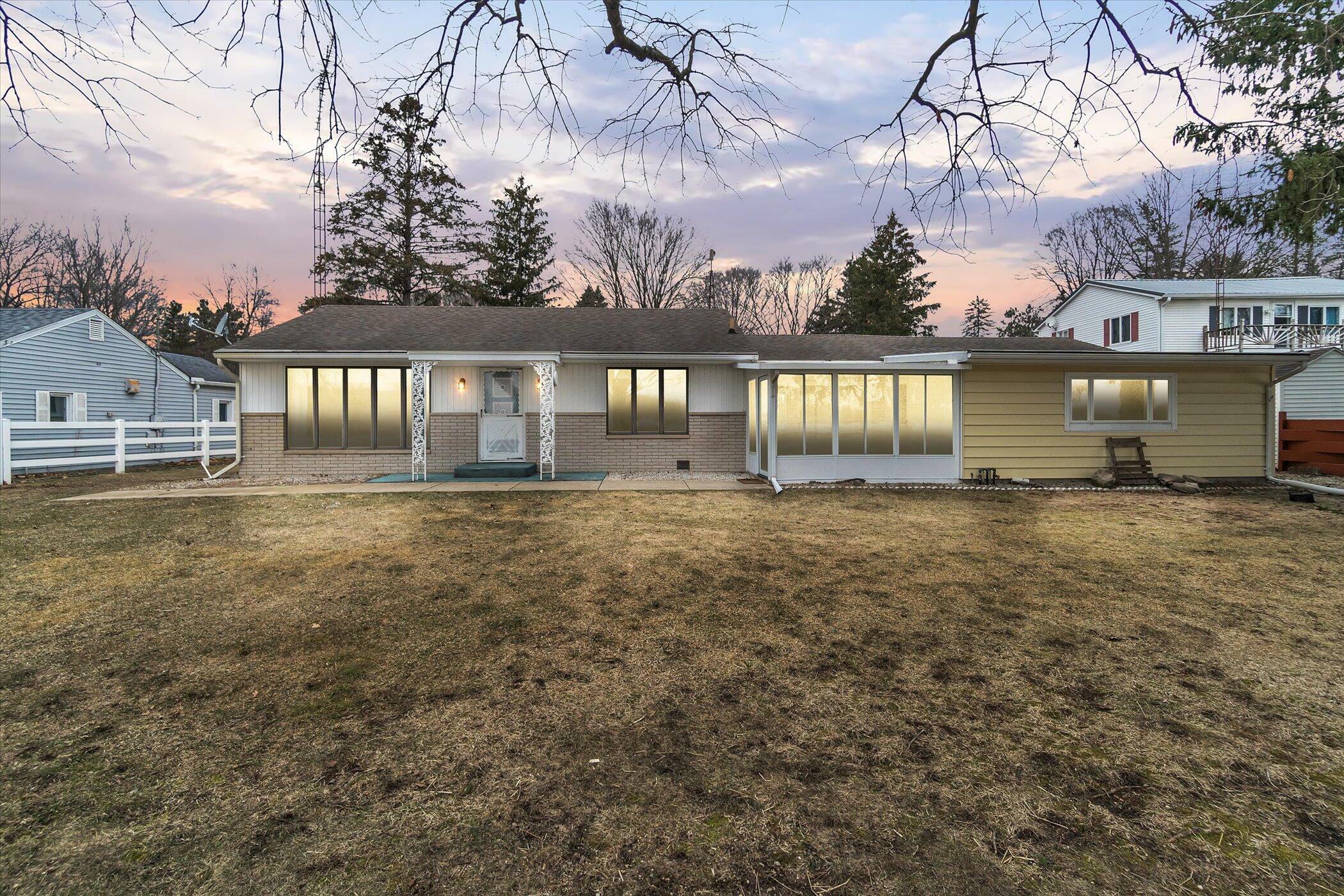 Property Photo:  1279 Morton Road  MI 49246 