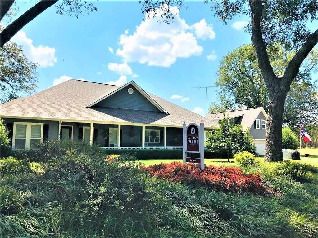 Property Photo:  314 County Road 3288  TX 75783 