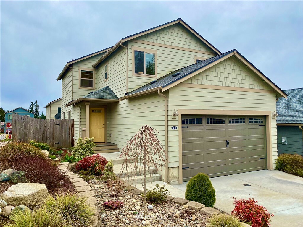 Property Photo: 404 NE Hazelberry Court WA 98370