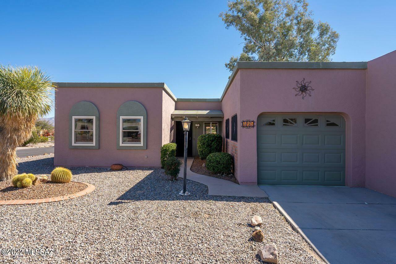 Property Photo:  305 E Paseo Azul  AZ 85614 