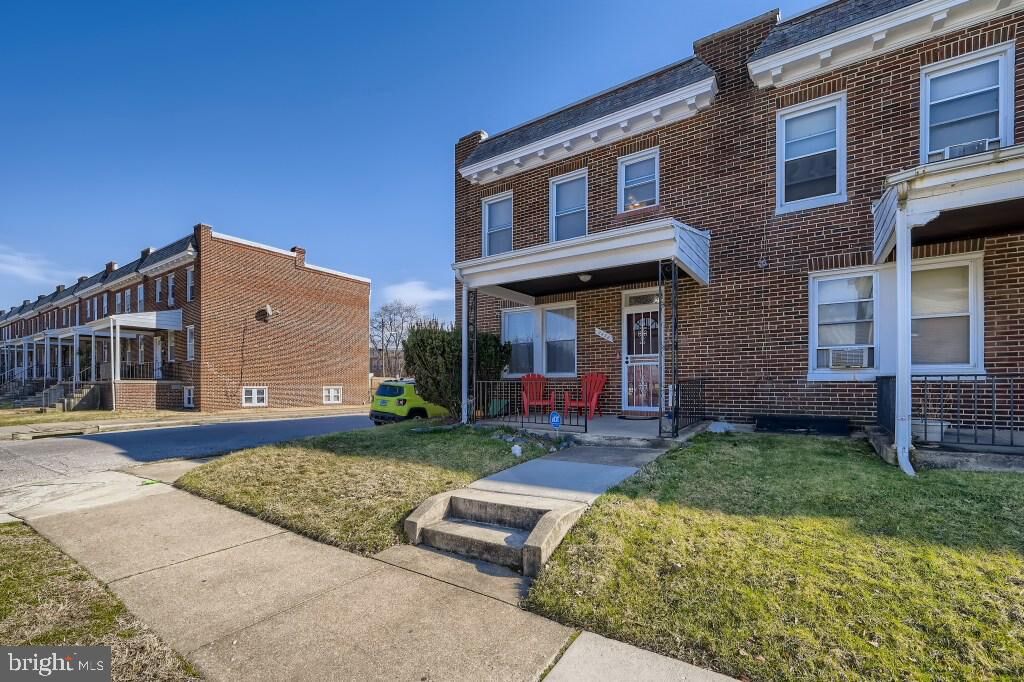 Property Photo:  3453 Juneway  MD 21213 
