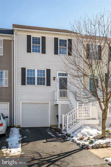 Property Photo: 563 Radford Terrace NE VA 20176