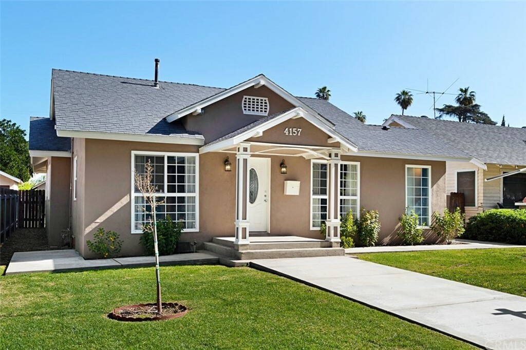 Property Photo:  4157 Edgewood Place  CA 92506 