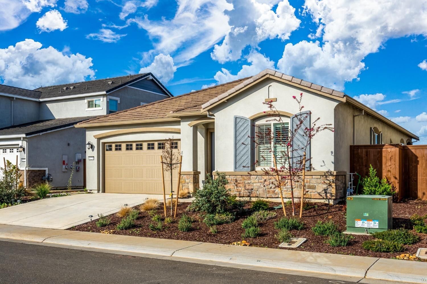 Property Photo: 4223 Parnassus Drive CA 95742