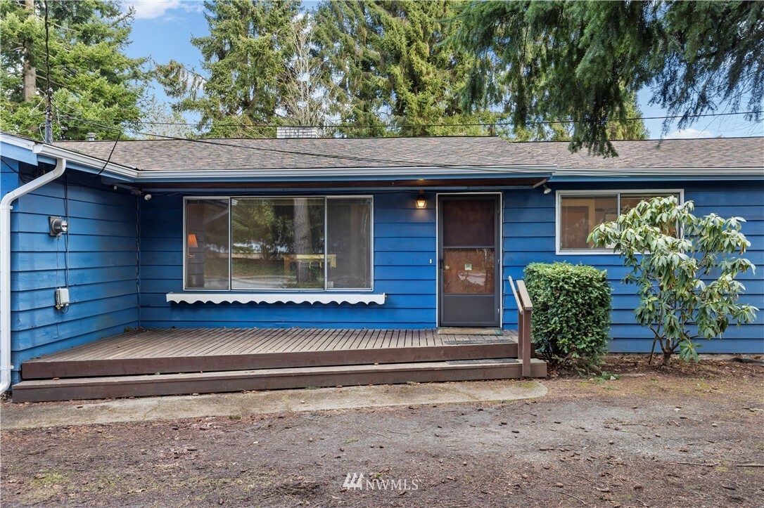 Property Photo:  19019 44th Avenue W  WA 98036 