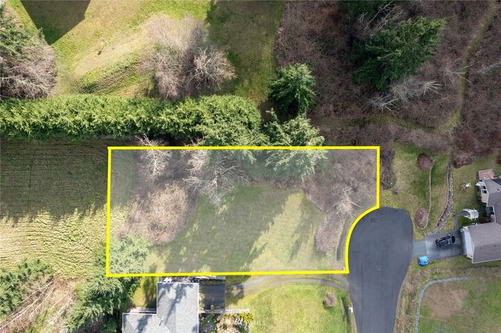 81 Golden Court  Clinton WA 98236 photo