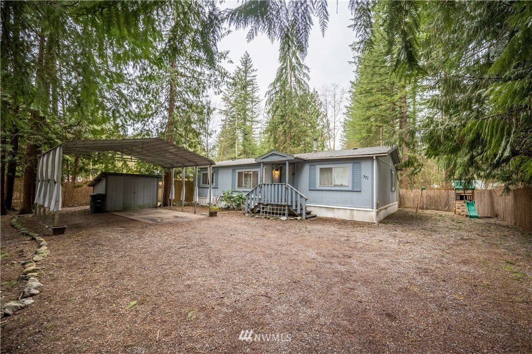 Property Photo:  371 Flair Valley Drive  WA 98266 