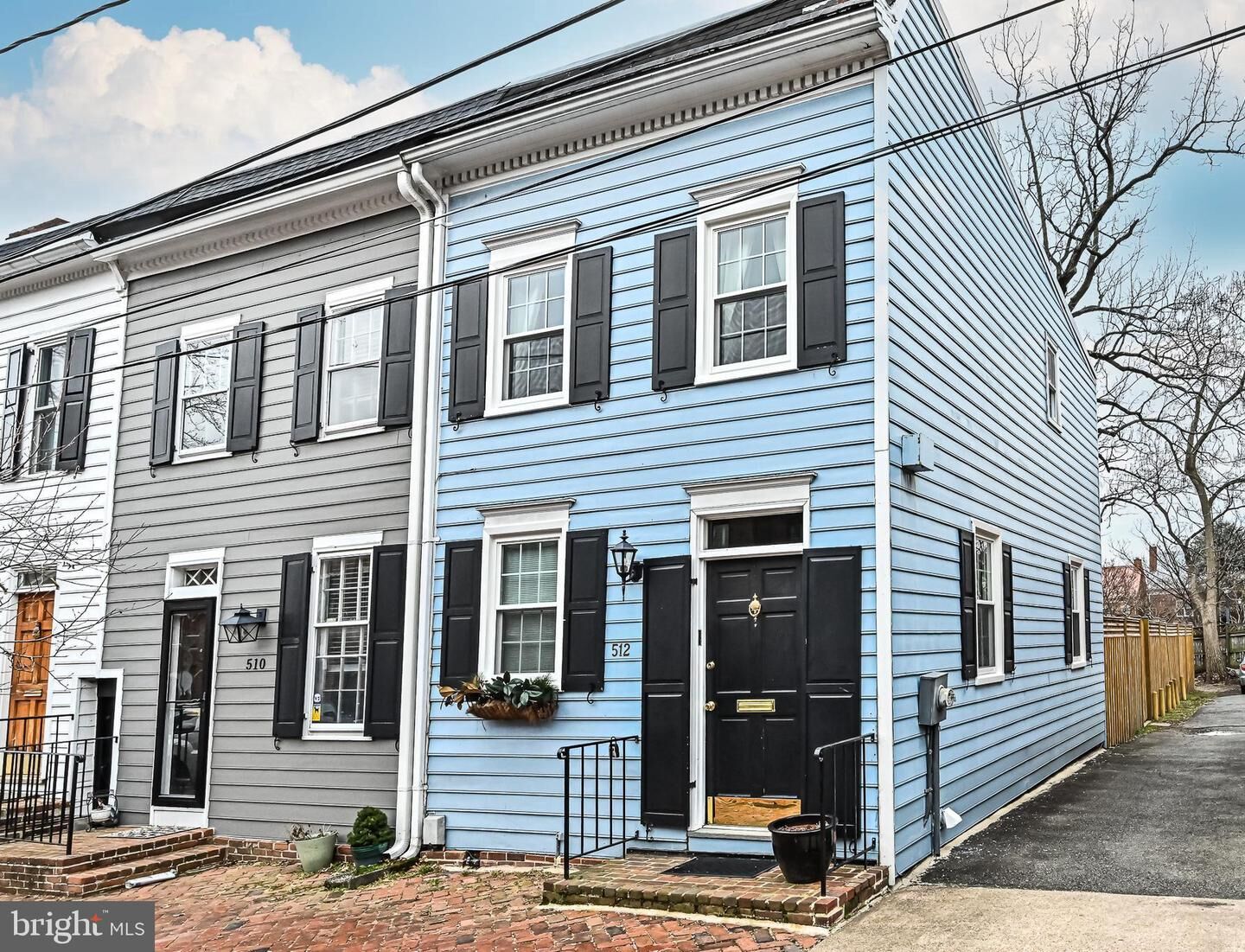 Property Photo:  512 Oronoco  VA 22314 