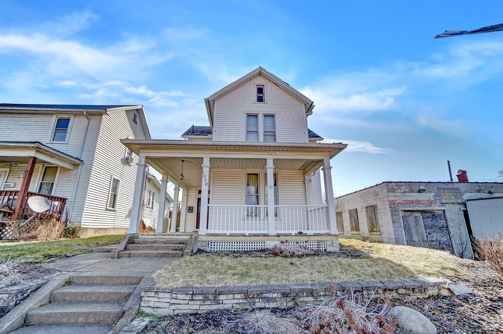 Property Photo:  1028 S Court Street  OH 43113 