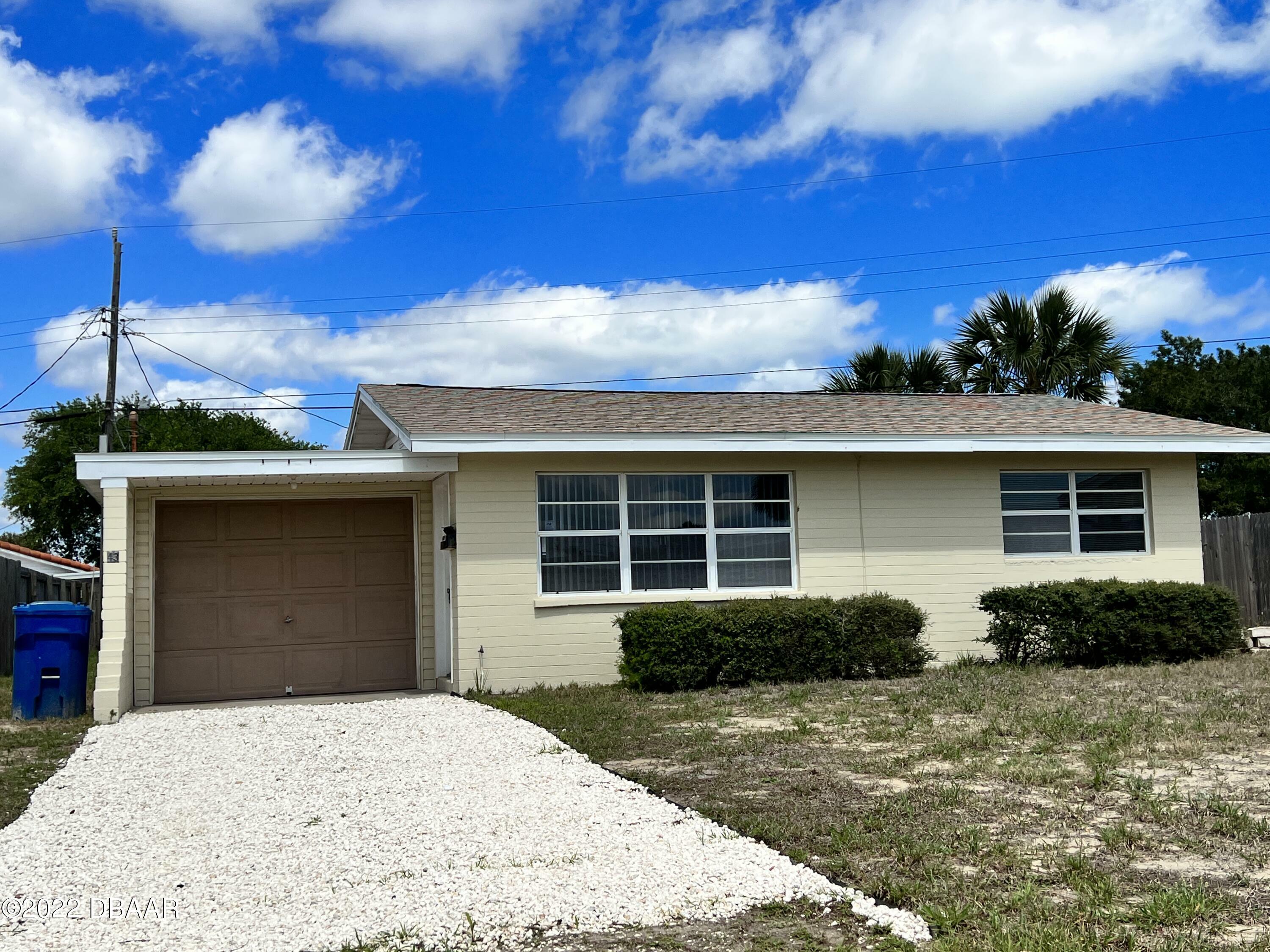 Property Photo:  43 Beechwood Drive  FL 32176 