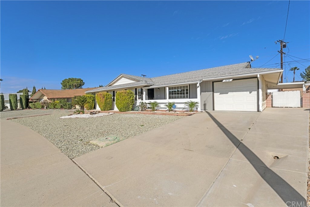 Property Photo: 28700 Olympia Way CA 92586