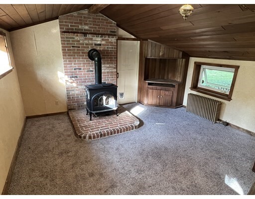 Property Photo:  9 Springfield  MA 01095 