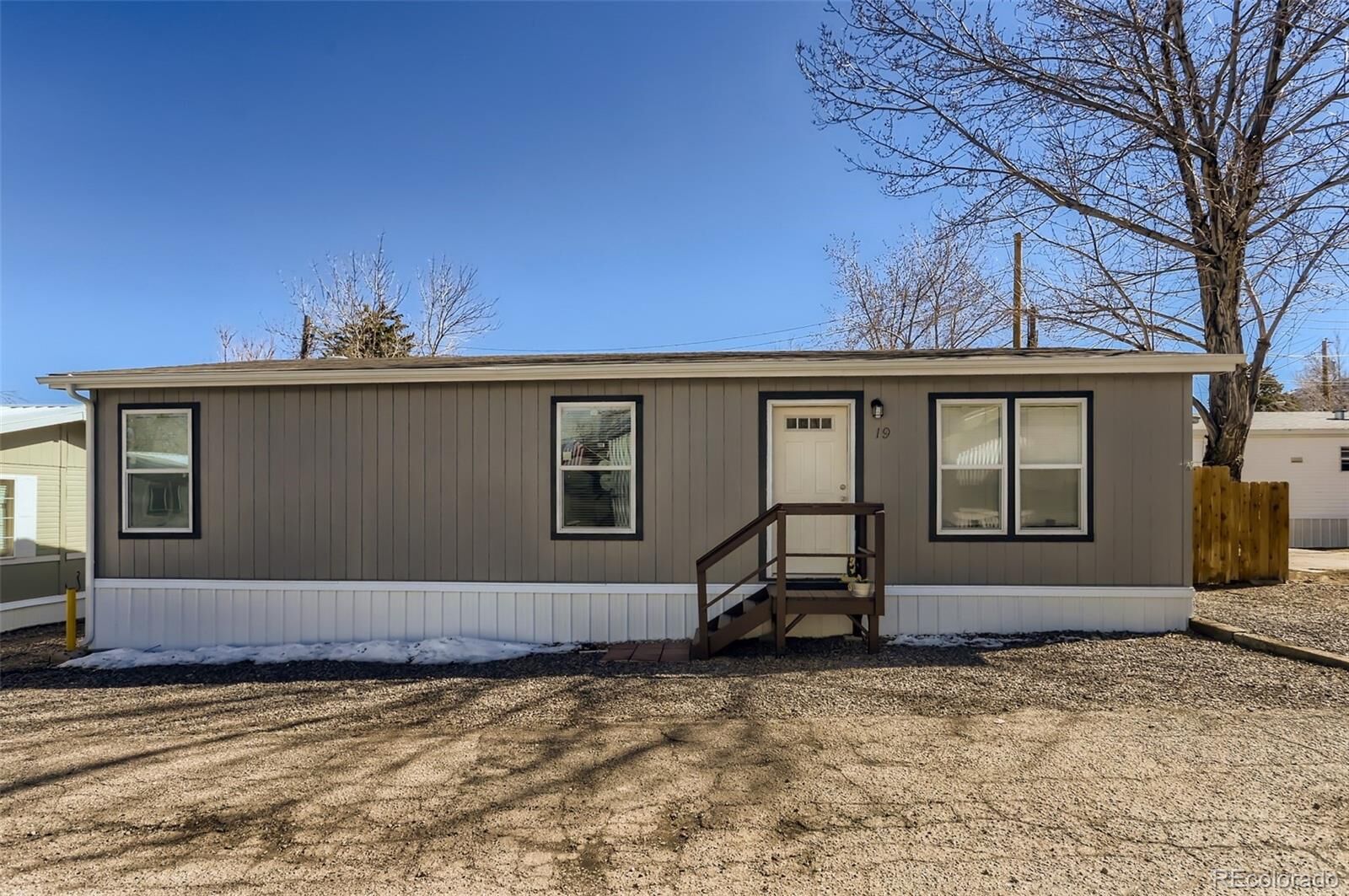 Property Photo: 215 Cheyenne Street CO 80403
