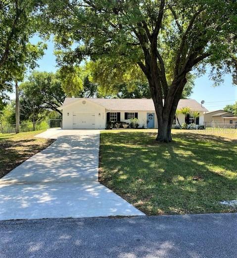 Property Photo:  31554 Stirrup Lane  FL 33543 