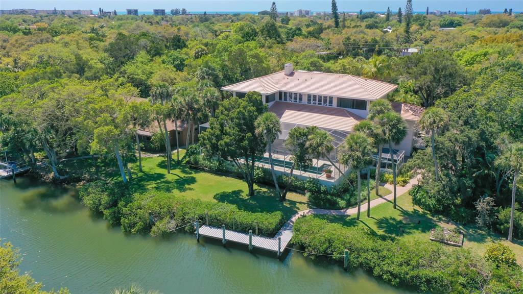 Property Photo: 5207 Hidden Harbor Road FL 34242