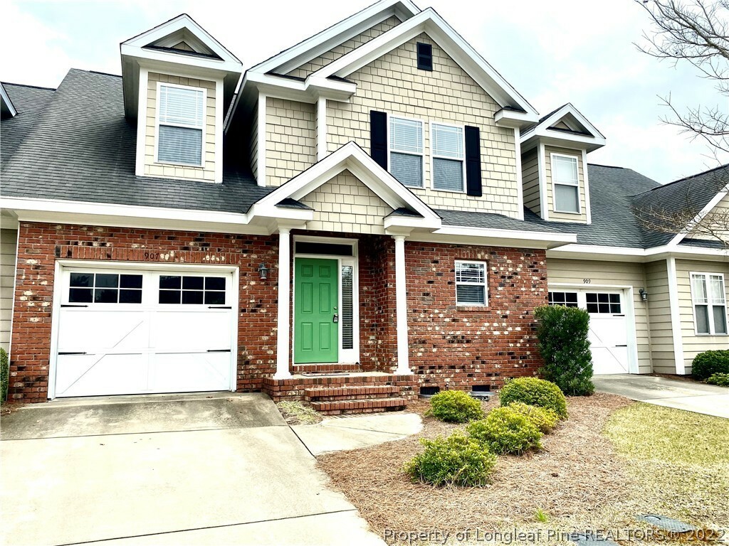 Property Photo: 907 Kensington Park Road NC 28311