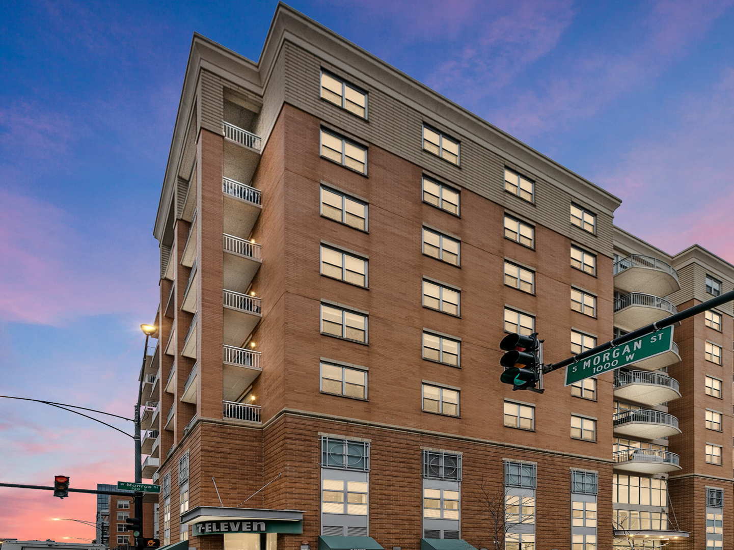Property Photo: 950 W Monroe Street 513 IL 60607