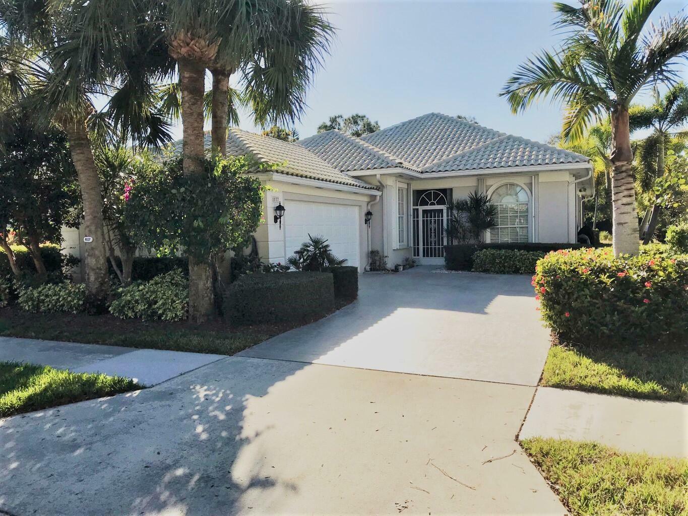 Property Photo:  8037 SE Double Tree Drive  FL 33455 