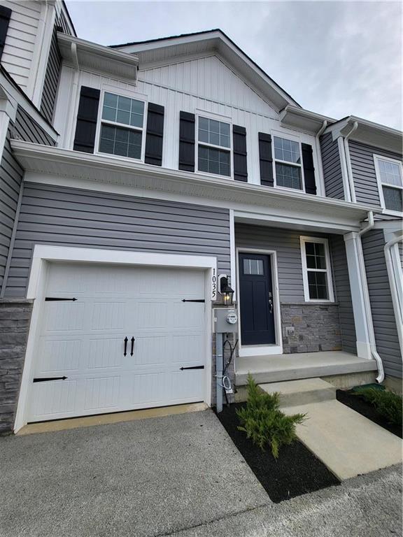 Property Photo:  1035 Turnstone  PA 18051 