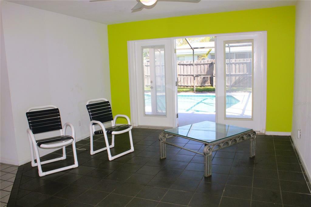 Property Photo:  2287 Duncan Drive  FL 33770 