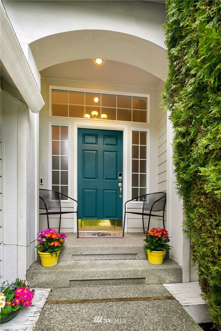 Property Photo: 15322 NE 66th Court WA 98052