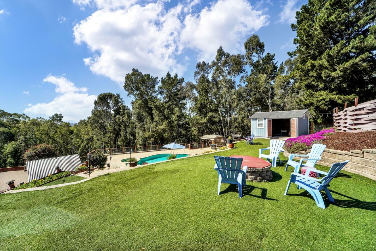 Property Photo:  507 Poppy Hill Road  CA 95076 