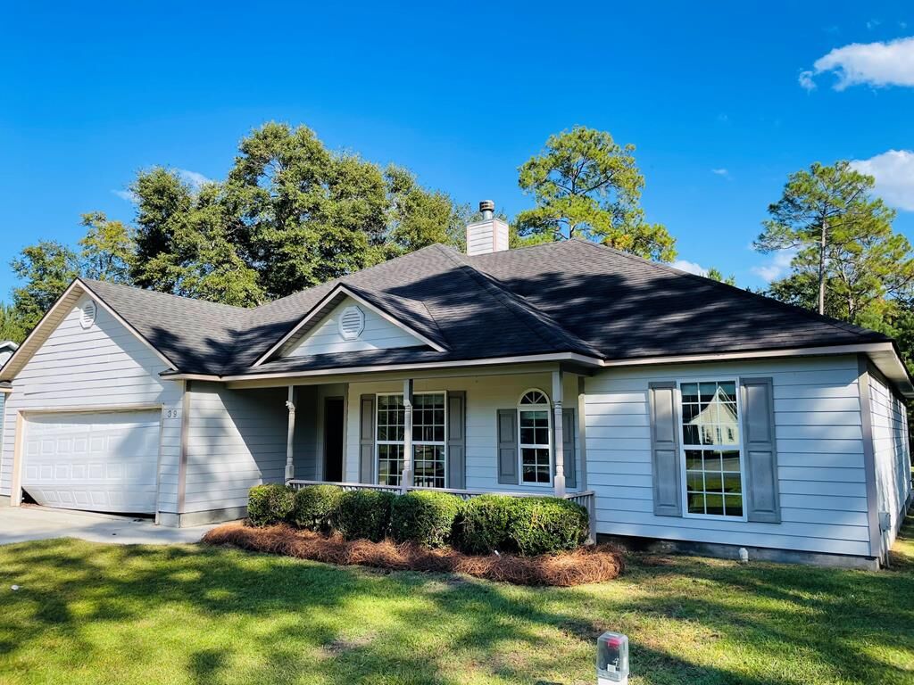 Property Photo:  39 Laurel Oak  GA 31601 