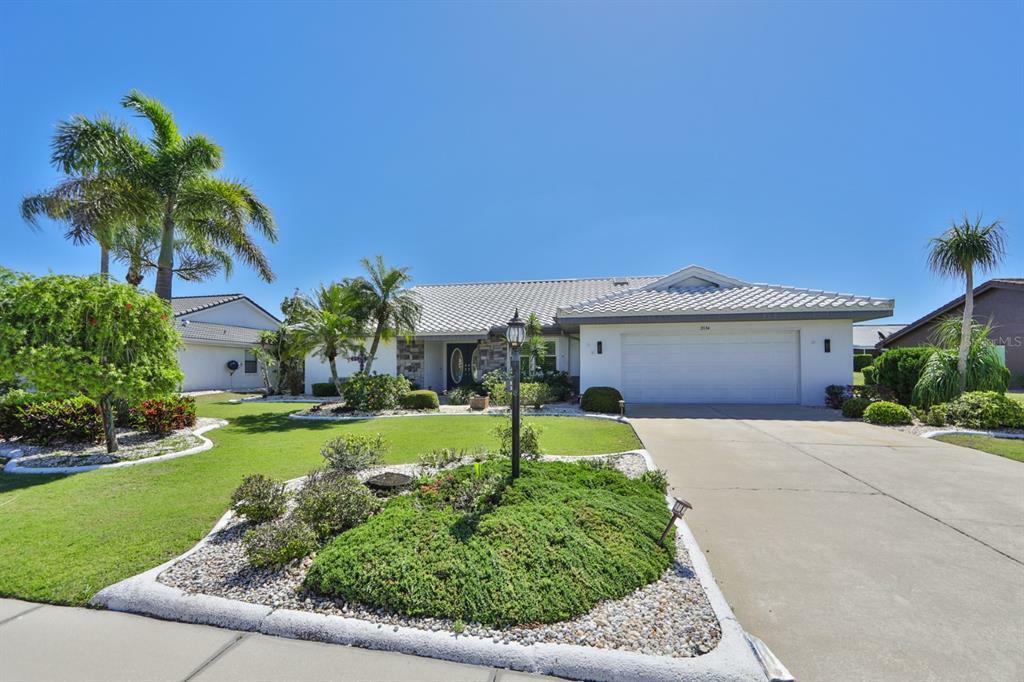 Property Photo:  2034 Berry Roberts Drive  FL 33573 