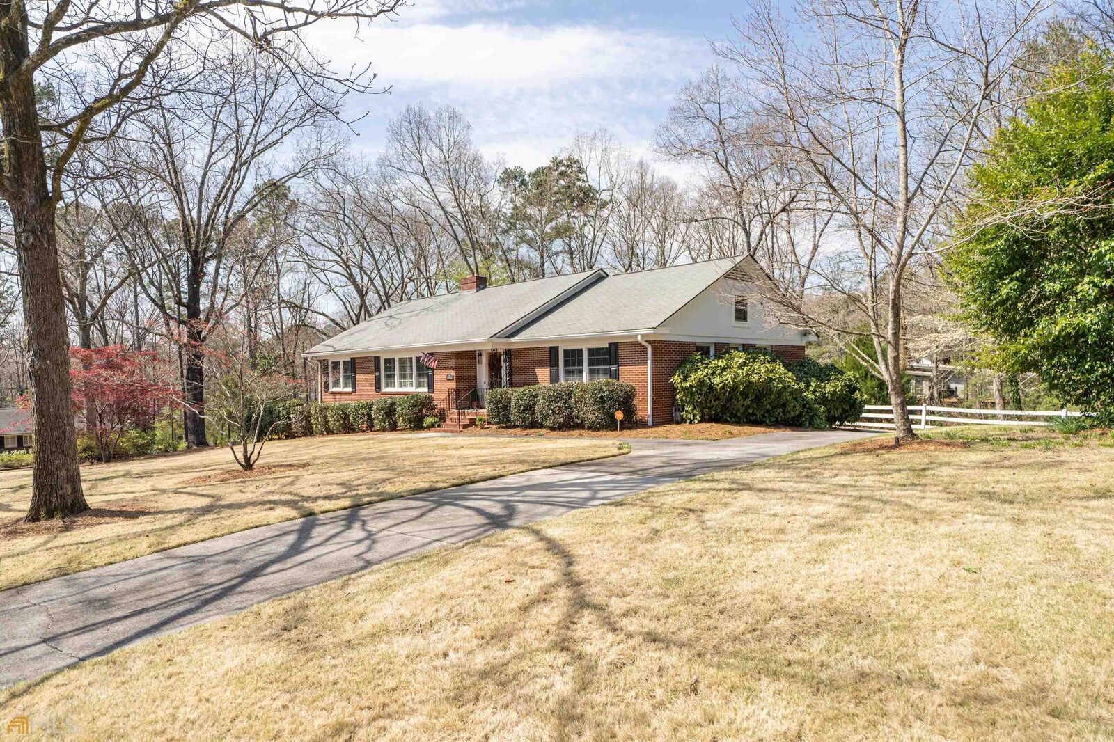 Property Photo:  28 Crestwood Drive  GA 30165 