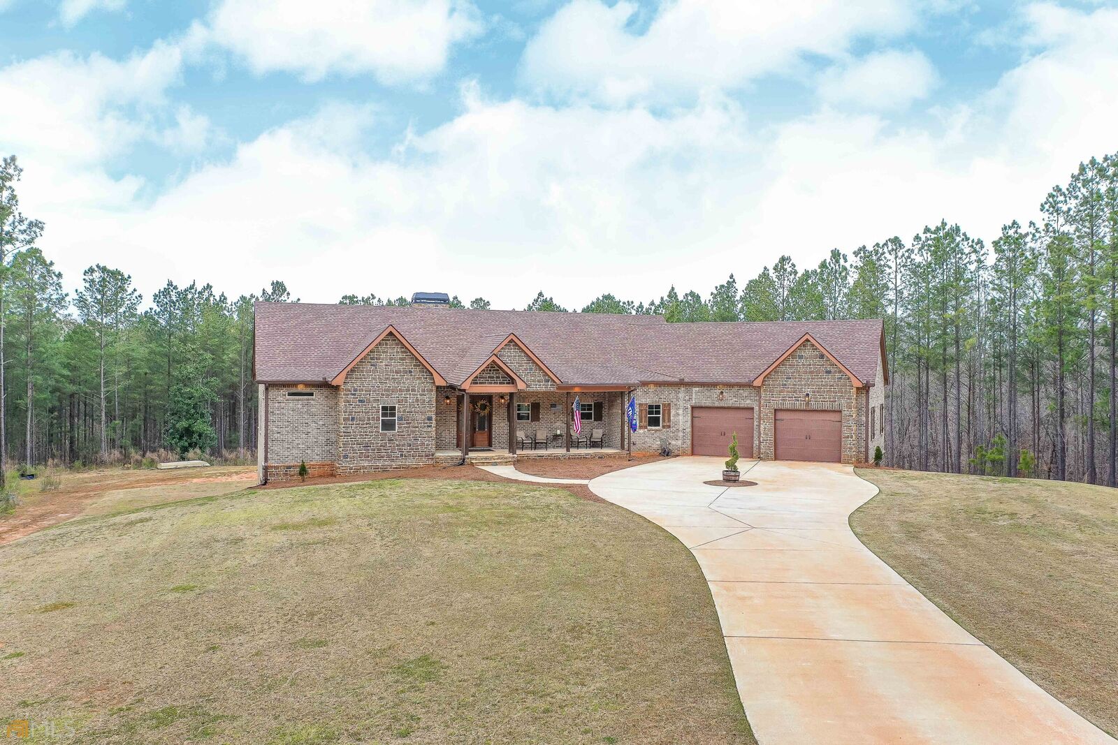 Property Photo:  260 Old Four Notch Road  GA 30185 