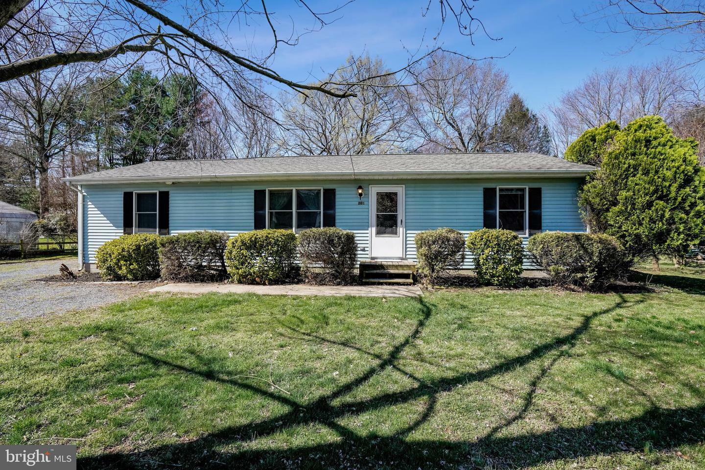 Property Photo:  201 Farwell Road  MD 21620 