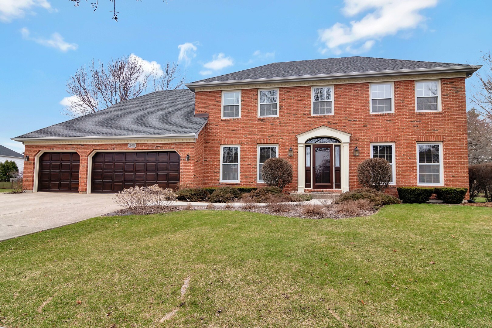 Property Photo: 245 Covington Court IL 60565
